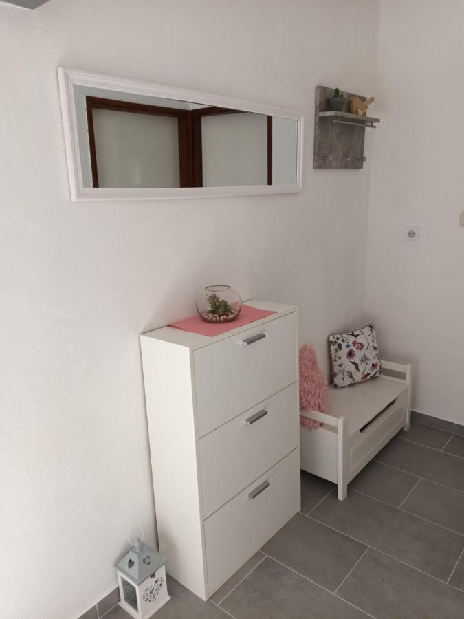 Holiday House Ana Skradin Bagian luar foto